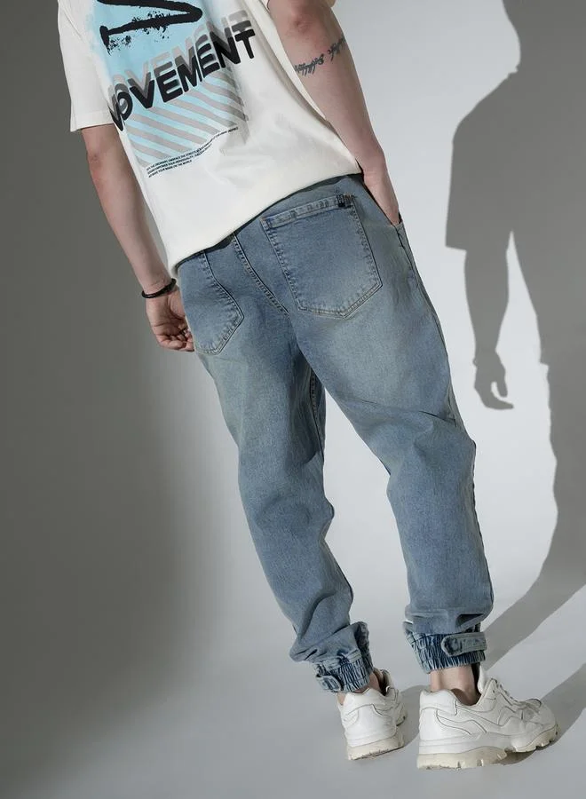 Hubberholme  Blue Relaxed Fit Jeans Solid design crafted from 100% Cotton with Button closure. for Men | Best Price UAE